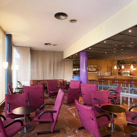 Hotel Domo Vilafranca del Penedes Restoran foto