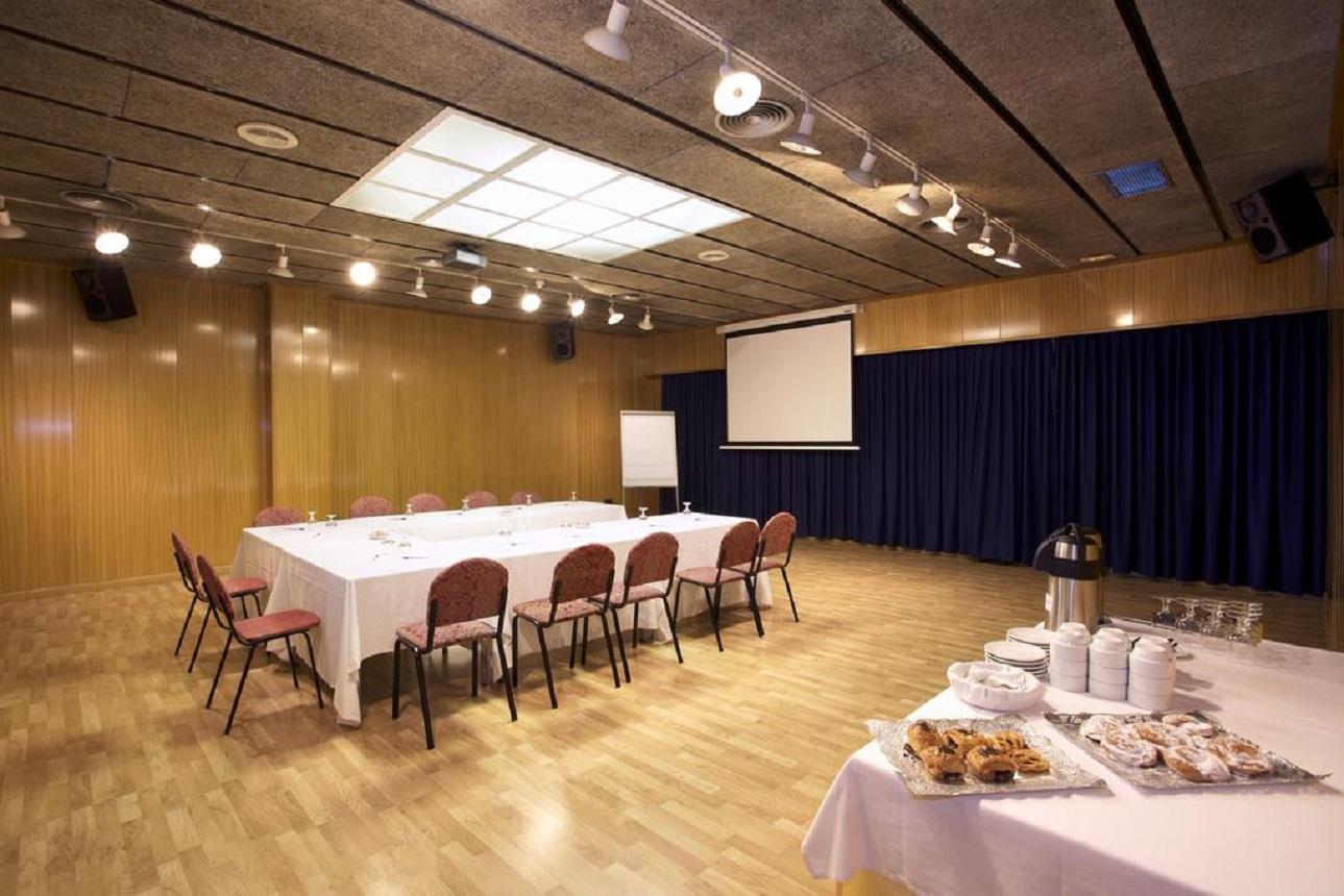 Hotel Domo Vilafranca del Penedes Bagian luar foto